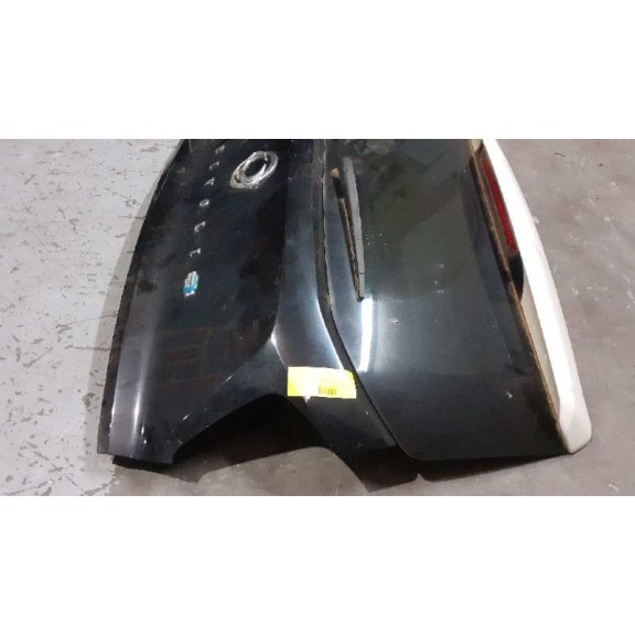Recambio de porton trasero para ssangyong tivoli limited 4x2 referencia OEM IAM   