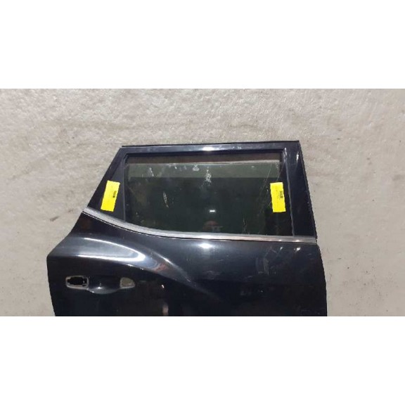 Recambio de puerta trasera derecha para ssangyong tivoli limited 4x2 referencia OEM IAM   