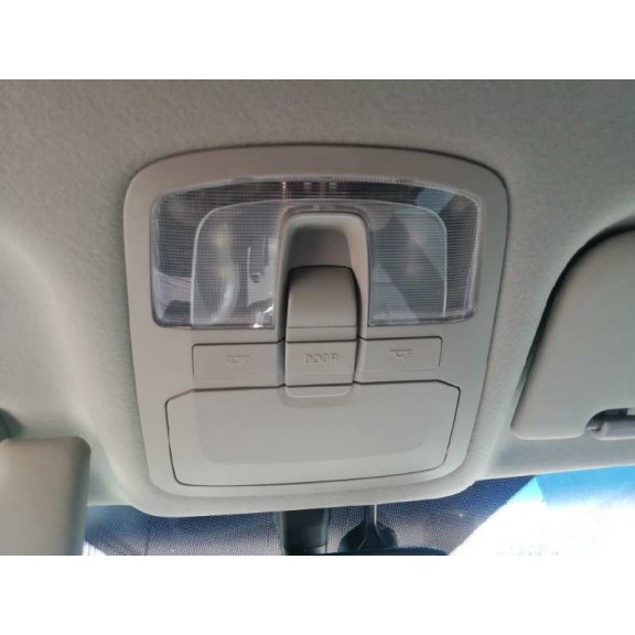 Recambio de luz interior para ssangyong tivoli limited 4x2 referencia OEM IAM   