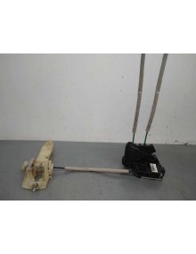 Recambio de cerradura puerta delantera derecha para ssangyong tivoli limited 4x2 referencia OEM IAM 7122035000 4 PINES 