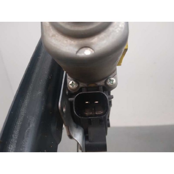 Recambio de elevalunas trasero derecho para ssangyong tivoli limited 4x2 referencia OEM IAM  2 PINES 