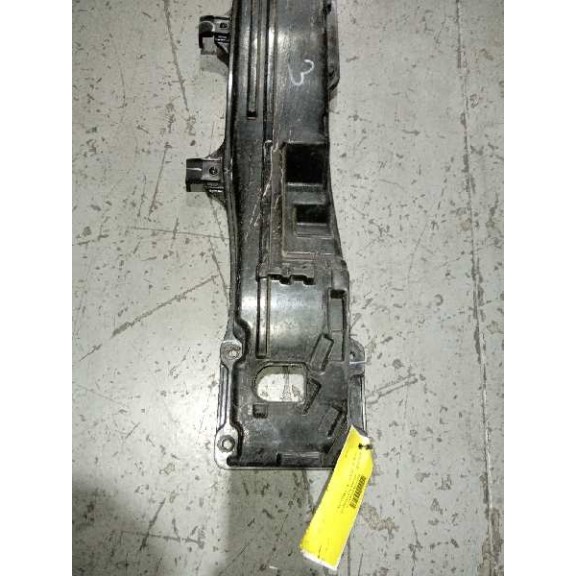Recambio de refuerzo paragolpes trasero para hyundai tucson 1.6 hybrid 4x4 referencia OEM IAM   