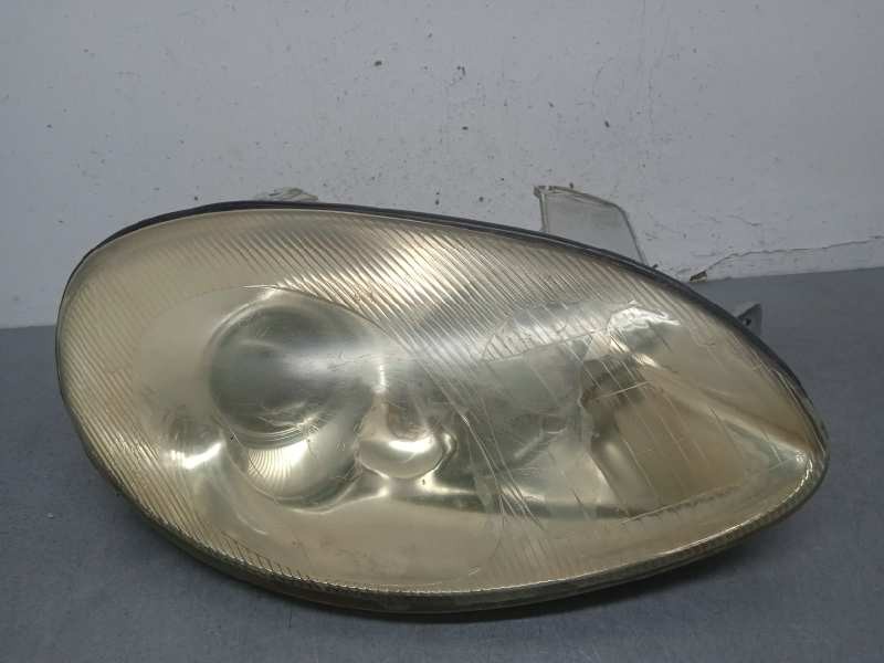 Recambio de faro derecho para daewoo leganza 2.0 cat referencia OEM IAM   