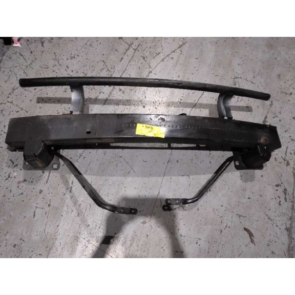 Recambio de refuerzo paragolpes delantero para chrysler sebring berlina 2.0 crd cat referencia OEM IAM   