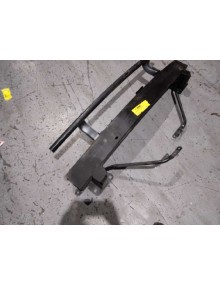 Recambio de refuerzo paragolpes delantero para chrysler sebring berlina 2.0 crd cat referencia OEM IAM    2