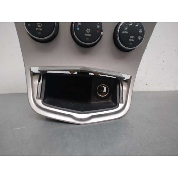 Recambio de mando calefaccion / aire acondicionado para chrysler sebring berlina 2.0 crd cat referencia OEM IAM P55111815AC  