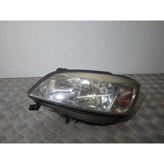 Recambio de faro izquierdo para opel zafira a elegance referencia OEM IAM 90582021 SOPORTE ROTO 67716811