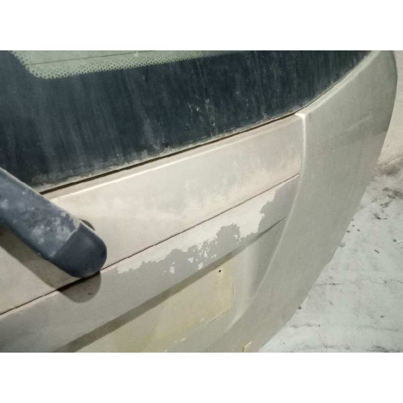 Recambio de porton trasero para ssangyong rexton 2.9 turbodiesel cat referencia OEM IAM 6400108322  6400108322