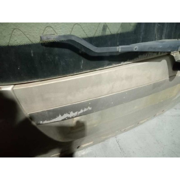 Recambio de porton trasero para ssangyong rexton 2.9 turbodiesel cat referencia OEM IAM 6400108322  6400108322