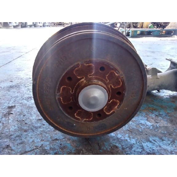 Recambio de puente trasero para dacia duster ambiance 4x2 referencia OEM IAM   