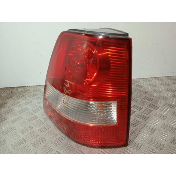 Recambio de piloto trasero derecho para kia sorento 2.5 crdi cat referencia OEM IAM   