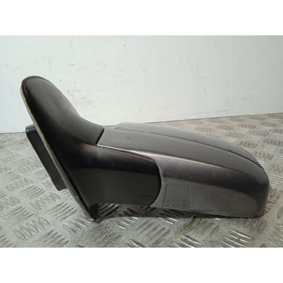 Recambio de retrovisor izquierdo para kia sorento 2.5 crdi cat referencia OEM IAM   5 PINS