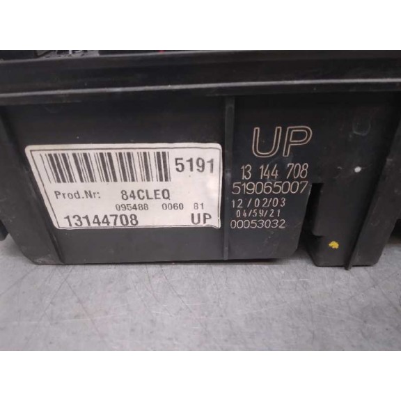 Recambio de caja reles / fusibles para mercedes-benz clase e (w210) berlina 240 (210.061) referencia OEM IAM 13144708  