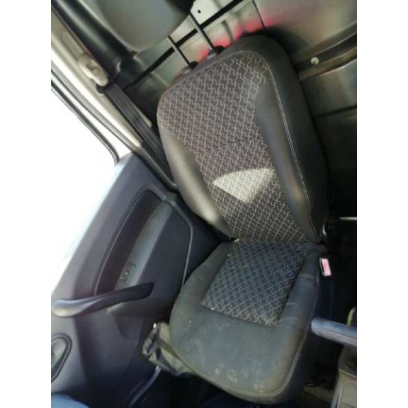 Recambio de asiento delantero derecho para renault kangoo 1.5 dci diesel fap referencia OEM IAM   