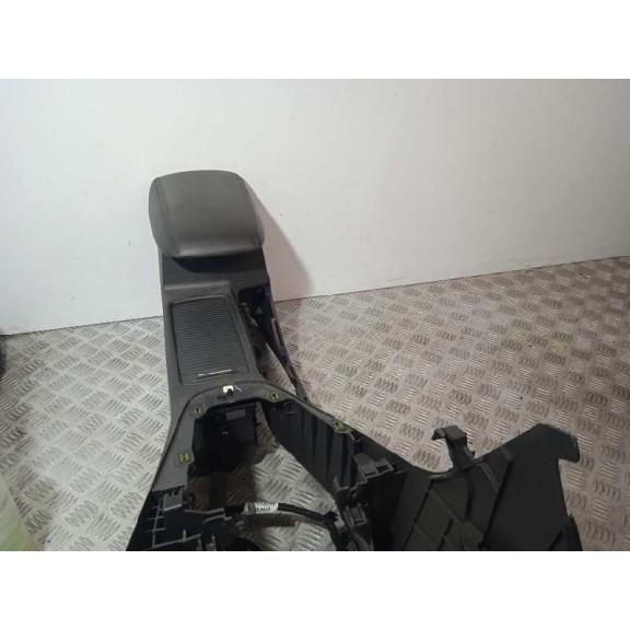 Recambio de consola central para ford focus turn. trend referencia OEM IAM F1EBA045A06E  