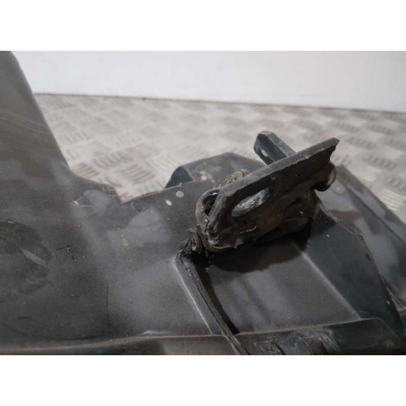 Recambio de faro izquierdo para peugeot 206 berlina xs clim referencia OEM IAM 9628666880 SOPORTE ROTO 