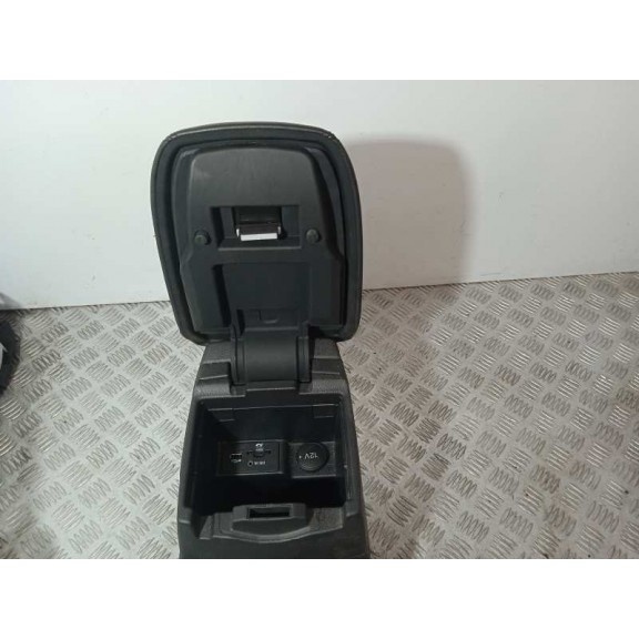 Recambio de consola central para ford focus turn. trend referencia OEM IAM F1EBA045A06E  