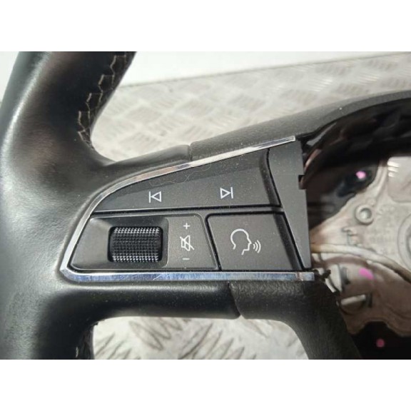 Recambio de volante para seat leon st (5f8) 1.6 tdi referencia OEM IAM 5F0419091AH 5F0419091AHDN0 CON MANDOS