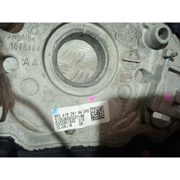 Recambio de volante para seat leon st (5f8) 1.6 tdi referencia OEM IAM 5F0419091AH 5F0419091AHDN0 CON MANDOS