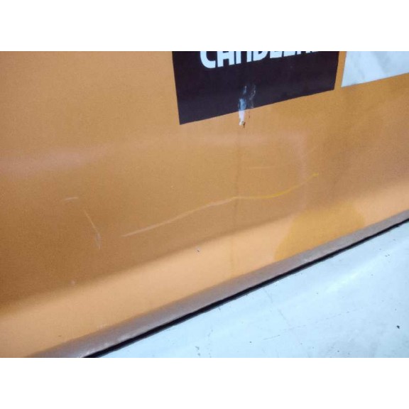 Recambio de puerta delantera derecha para ford fiesta (cb1) titanium referencia OEM IAM 1806117 NARANJA 3P