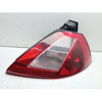 PILOTO TRASERO DERECHO 8200073237 89398362 