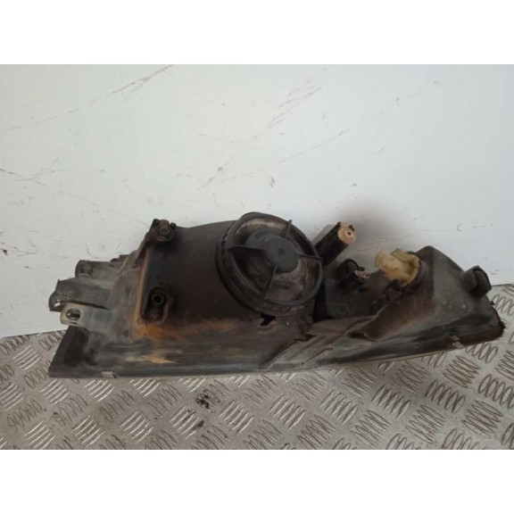 Recambio de faro derecho para mitsubishi carisma berina 5 (da0) 1.6 cat referencia OEM IAM   