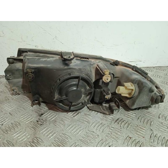 Recambio de faro derecho para mitsubishi carisma berina 5 (da0) 1.6 cat referencia OEM IAM   