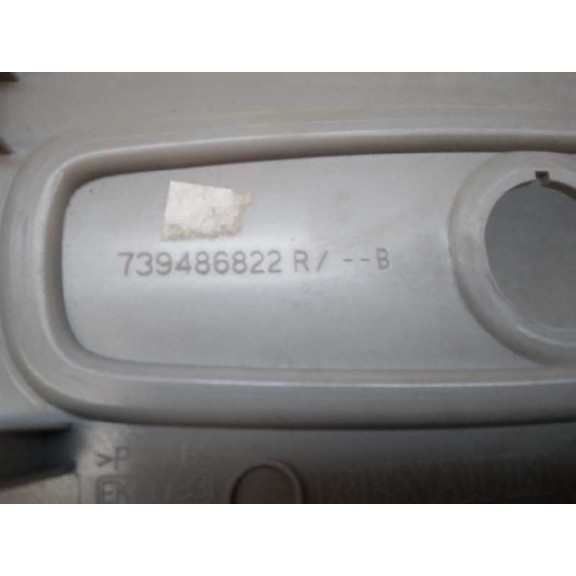 Recambio de luz interior para renault captur zen referencia OEM IAM 739486822R  