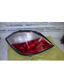 Recambio de piloto trasero izquierdo para opel astra h berlina referencia OEM IAM JUM42413062 NUEVO 5P