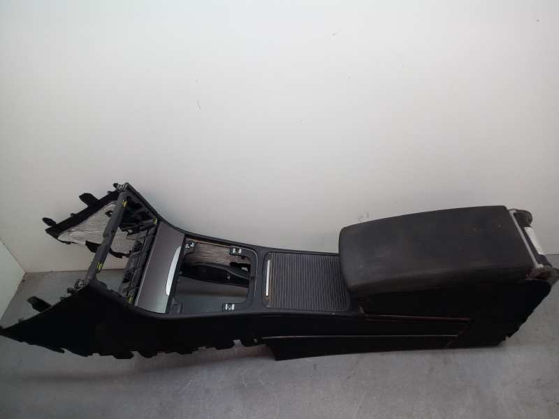 Recambio de apoyabrazos central para volkswagen passat berlina (3c2) advance plus referencia OEM IAM 3C0864207P CONSOLA CENTRAL 
