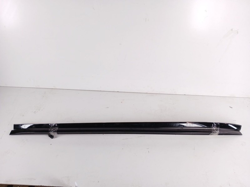 Recambio de barras techo para kia ev3 referencia OEM IAM 87270EV000EBR  