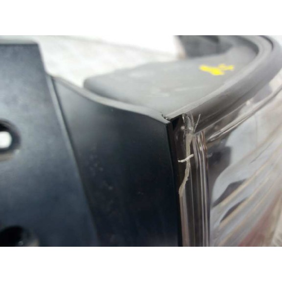 Recambio de piloto trasero derecho para lexus ct 200h referencia OEM IAM  ROTURA PEQUEÑA EN ESQUINA INTERIOR 