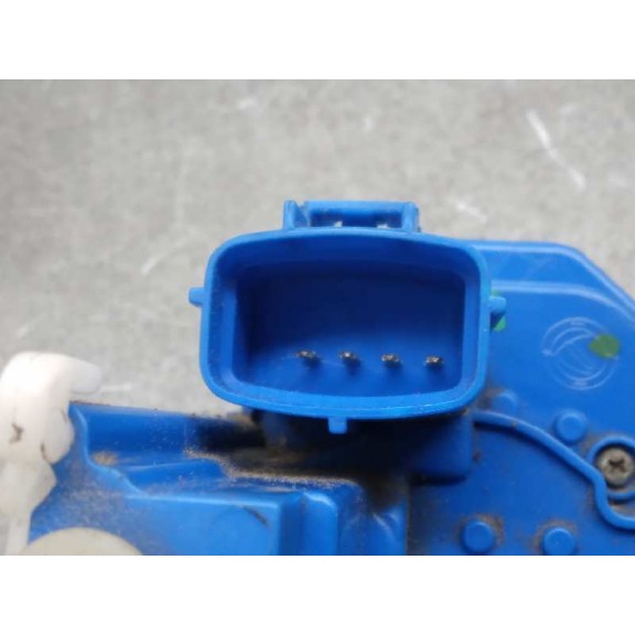 Recambio de cerradura puerta trasera izquierda para fiat 500 l (330) basic referencia OEM IAM 51930024 4 PINES 