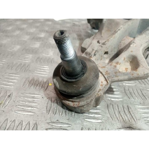 Recambio de brazo suspension inferior delantero derecho para jeep cherokee limited referencia OEM IAM 52109992AB  