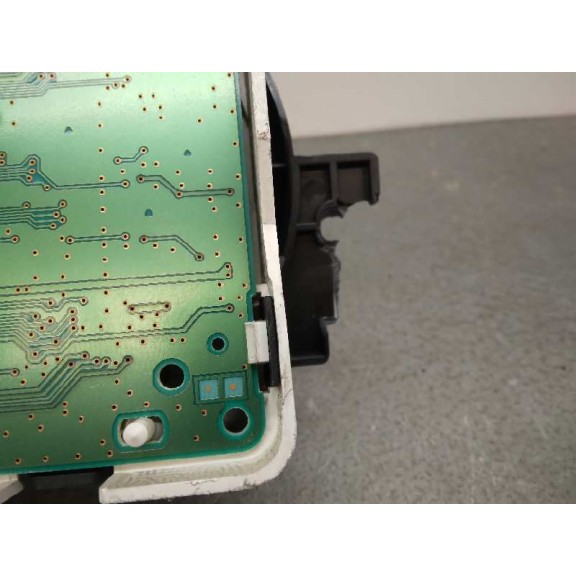 Recambio de cuadro instrumentos para nissan micra (k12e) acenta referencia OEM IAM BC63D SOPORTE ROTO 