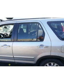 Recambio de puerta trasera izquierda para honda cr-v (rd8) es referencia OEM IAM   