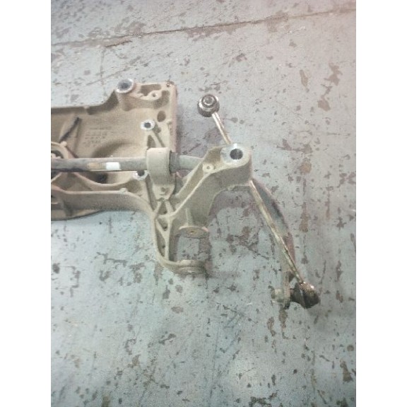 Recambio de puente delantero para volkswagen passat berlina (3c2) highline referencia OEM IAM   SILENTBLOCK MAL