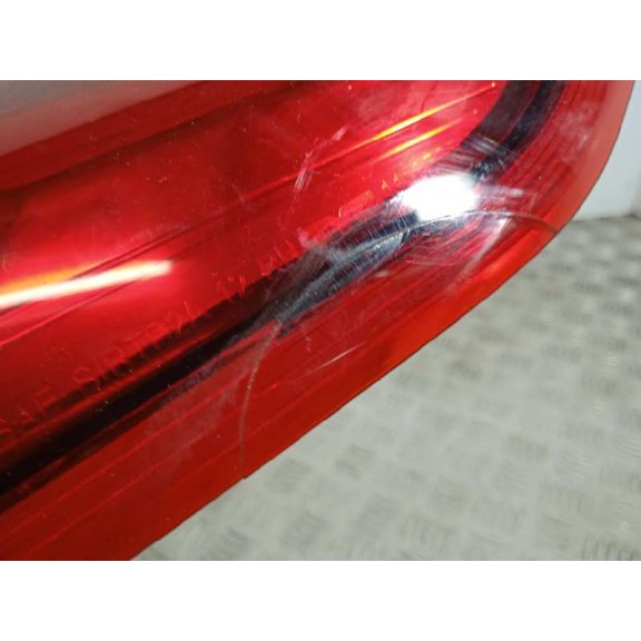 Recambio de piloto trasero derecho para ford focus lim. (cb8) edition referencia OEM IAM  TIENE UNA RAJA 