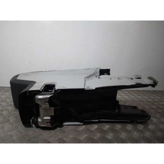 Recambio de apoyabrazos central para peugeot 3008 allure referencia OEM IAM   