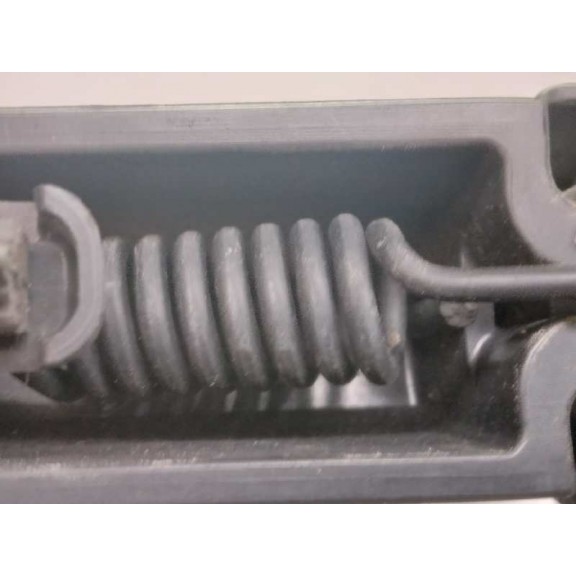 Recambio de brazo limpia trasero para opel astra j lim. selective referencia OEM IAM 13256918  