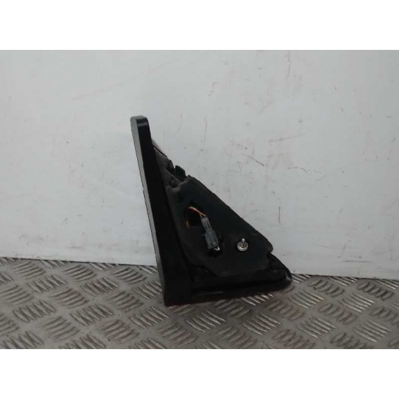 Recambio de piloto trasero derecho interior para peugeot 3008 allure referencia OEM IAM 9805511280 2º 