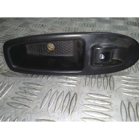 Recambio de mando elevalunas trasero derecho para fiat 500 l (330) basic referencia OEM IAM 735521261  