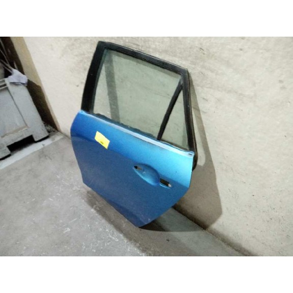 Recambio de puerta trasera izquierda para mazda 3 lim. (bl) 1.6 cd diesel cat referencia OEM IAM   