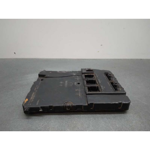 Recambio de centralita bsi para renault megane ii classic berlina 1.9 dci diesel referencia OEM IAM 8200306435  