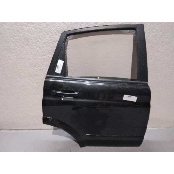 Recambio de puerta trasera derecha para ssangyong actyon 200 xdi referencia OEM IAM 6302131104 ROZADA SIN ACCESORIOS