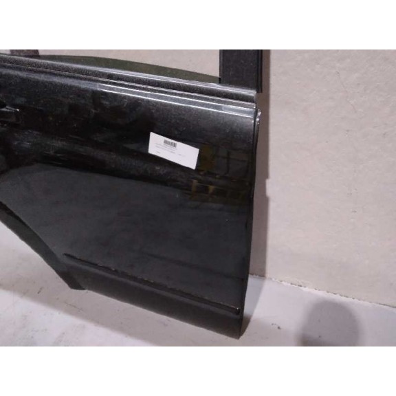 Recambio de puerta trasera derecha para ssangyong actyon 200 xdi referencia OEM IAM 6302131104 ROZADA SIN ACCESORIOS