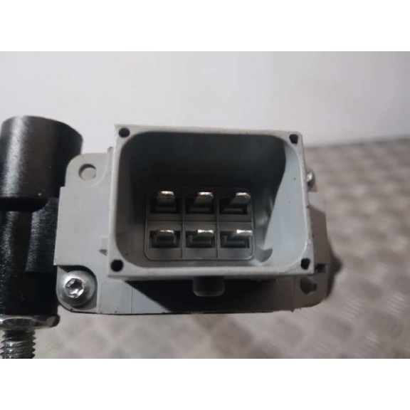 Recambio de elevalunas delantero derecho para opel combo d edition l1h1 referencia OEM IAM 52063785 6 PINES 