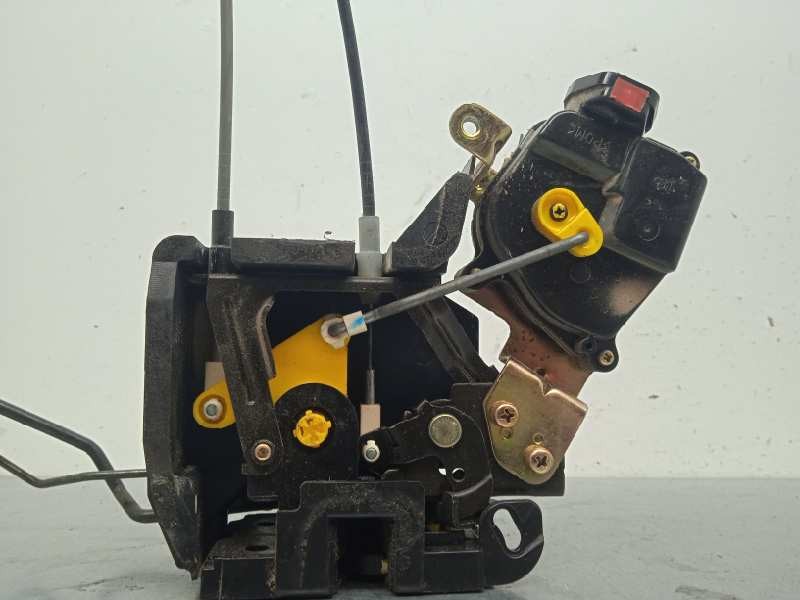 Recambio de cerradura puerta delantera izquierda para hyundai accent (mc) gl referencia OEM IAM   5 PINS