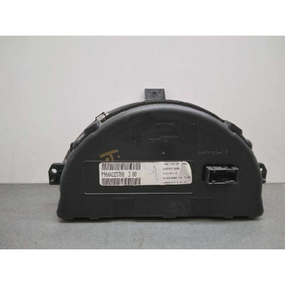 Recambio de cuadro instrumentos para citroën c3 pluriel 1.4 referencia OEM IAM P9660225780 9660225780 