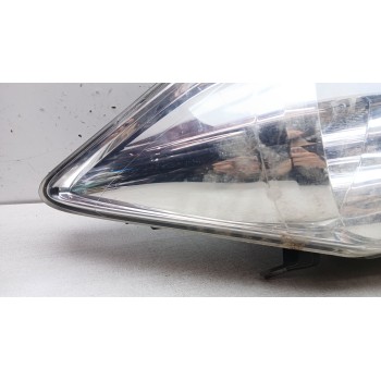 Recambio de faro izquierdo para toyota auris (_e15_) 2.0 d-4d (ade150_) referencia OEM IAM 8115002540 89903724 89903692